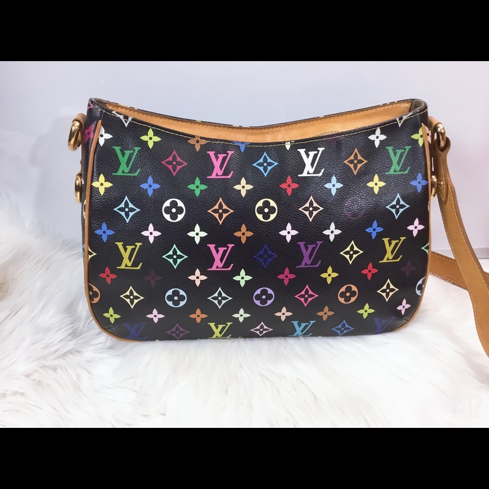 SOLD--100% Authentic Louis Vuitton  Lodge GM - Picture 4 of 8